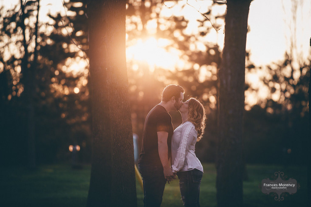 Unposed engagement photography at sunset tottenham-country-engagement-8287