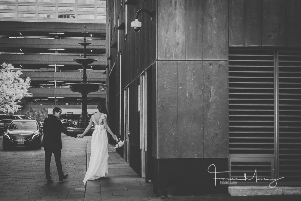 Four Seasons Hotel Journalistic Wedding Photography canoe-wedding-photographer-2453