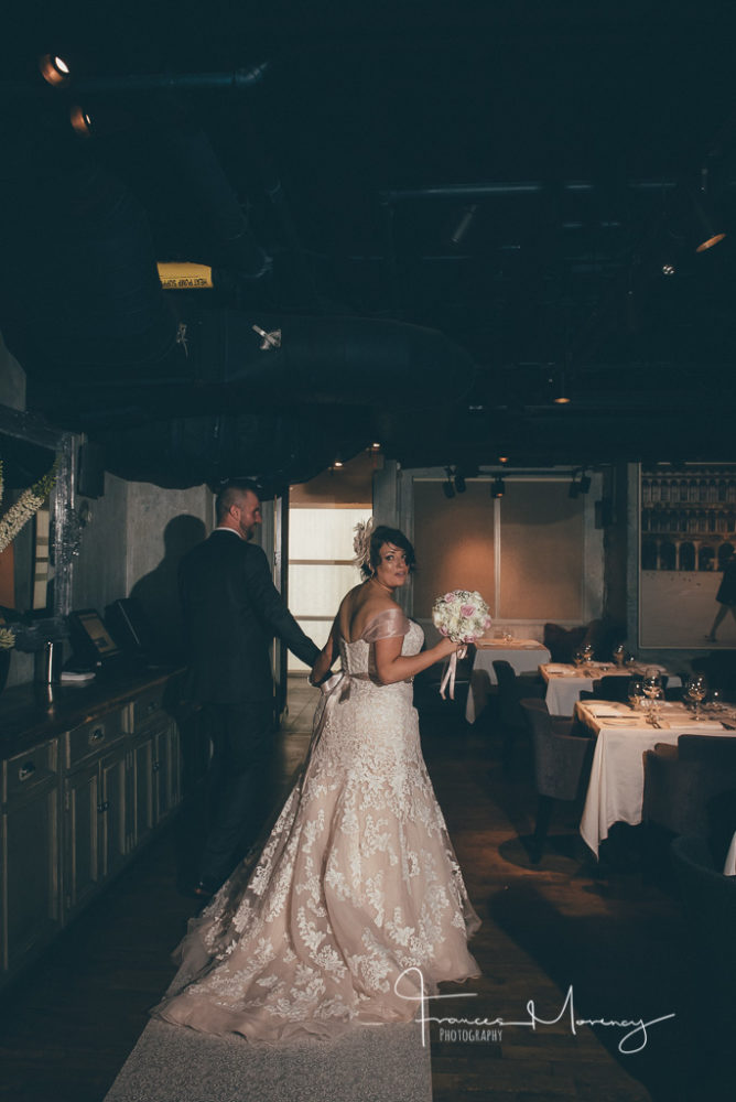 George-Restaurant-Journalistic-Wedding-Photographer georges-restaurant-wedding-photographer-1004