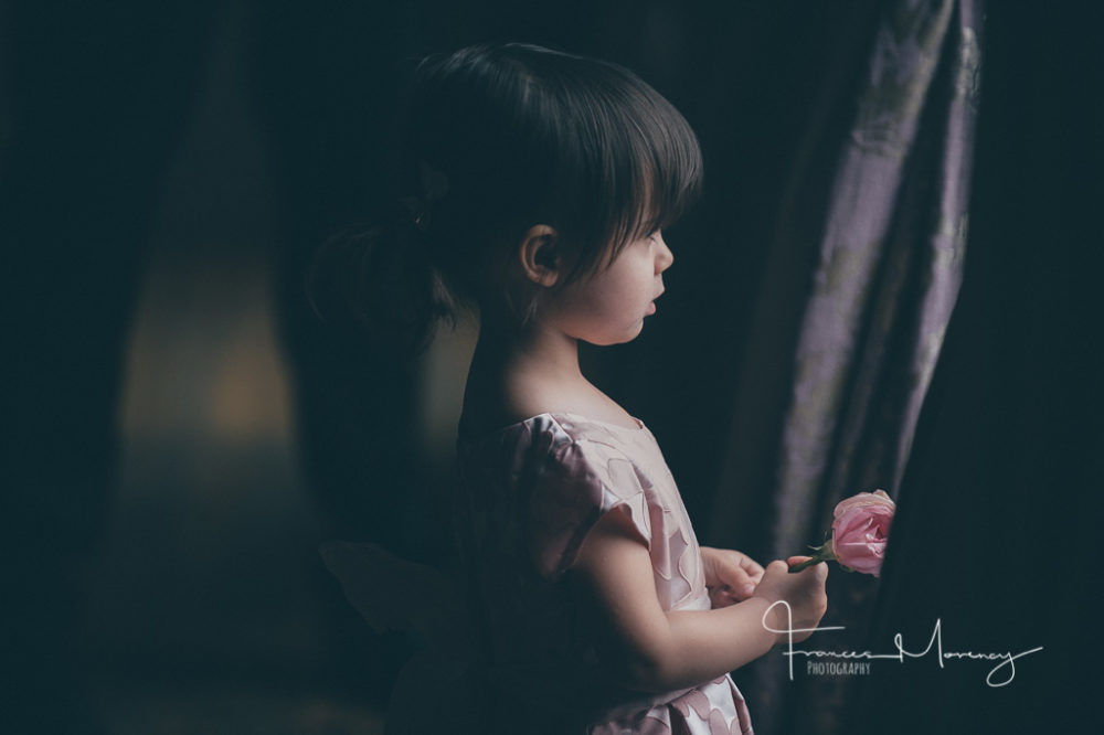 flower-girls-journalistic-weddings georges-restaurant-wedding-photographer-9900