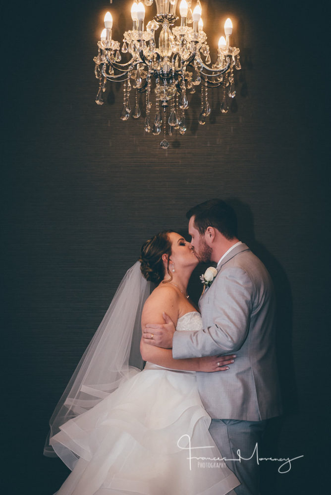 Toronto Wedding Photographer the-manor-wedding-photographer-11