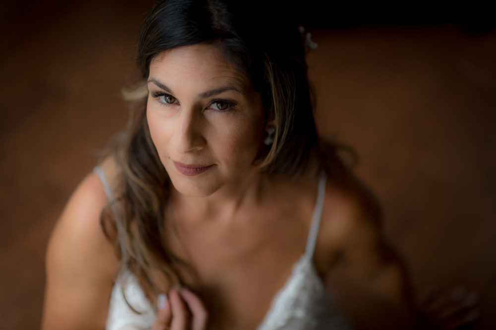 bride portrait with window light bride portrait with window light