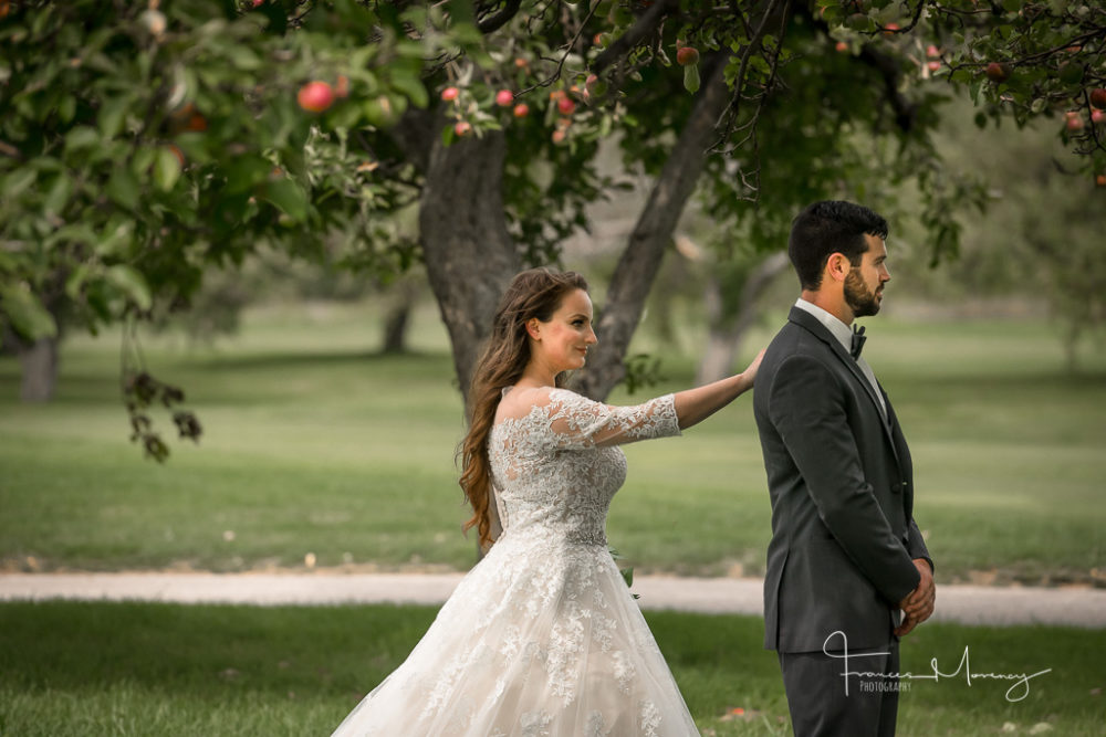 Lora Bay Thornbury Wedding Photographer Lora Bay Thornbury Wedding Photographer