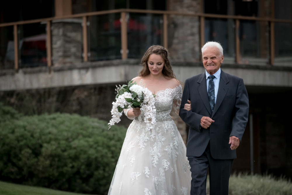 Lora Bay Thornbury Wedding Photographer Lora Bay Thornbury Wedding Photographer