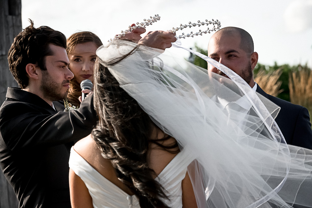 greek crowns ceremony outside