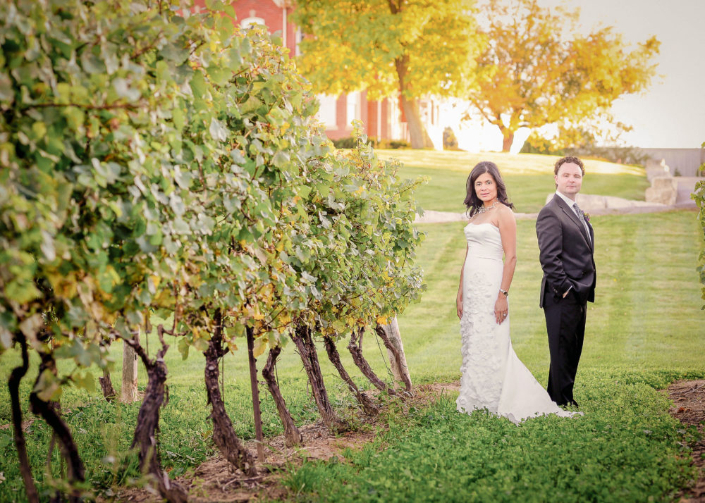 bride and groom at peninsula ridge winery 