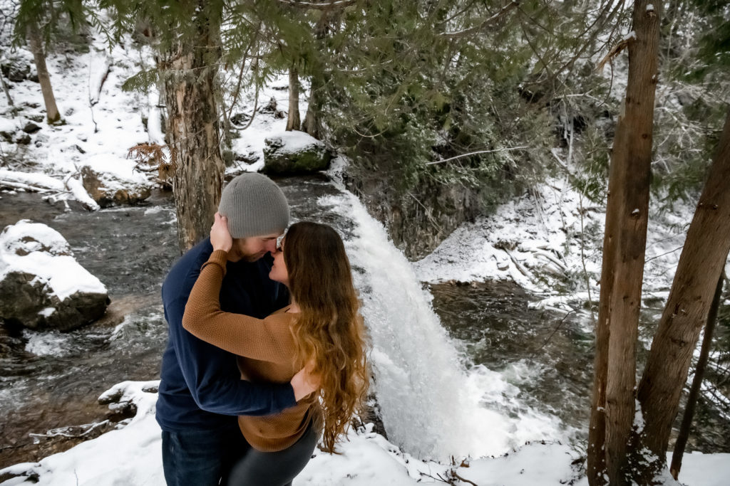 hoggs falls engagement photos